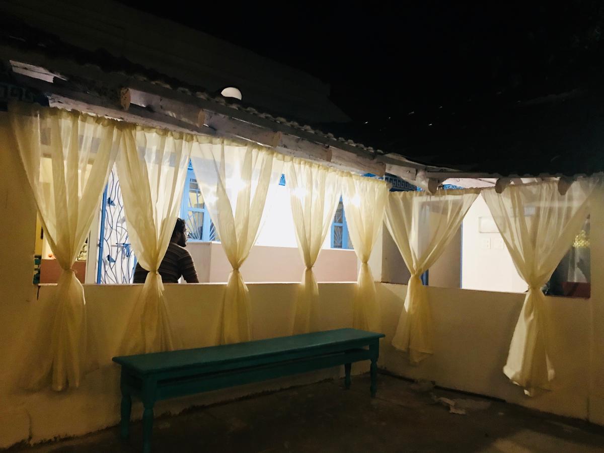 Woke Arpora Hostel ภายนอก รูปภาพ
